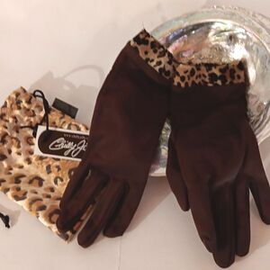 NWT Chilly Jilly Gloves Mobwife
